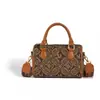 Exquisita Bolsa de Almohada Retro para Axila con Letras Moda Femenina para Viajar al Trabajo Hombro Cruzada Bolso de Mano de Alta Calidad Transfronterizo