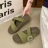 Chinelos Birkenstock-Style Novos da Moda com Solado Macio e Strass para Mulheres Baixas, Aumentam a Altura, Adequados para Uso Externo no Verão de 2026, Sandálias Slide com Solado Grosso e Fivela