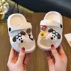 Sandalias de Verano para Niños, Nuevo Estilo para Niños y Niñas, Interiores y Exteriores, para Jugar en el Agua, Antideslizantes, Sandalias para Niños, Zapatos para Bebés y Niños Pequeños