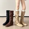 Botas largas de tubo alto con plataforma de gamuza retro para mujer, nuevo estilo otoño e invierno 2026, adelgazantes para piernas gruesas, botas de jinete