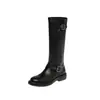 Botas altas de estilo británico Melard con hebilla juguetona, colección otoño/invierno 2026, tacón medio grueso, suela gruesa, punta redonda, para mujer