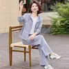 Conjunto esportivo moderno para mulheres 2026 primavera e outono novo conjunto estiloso que rejuvenesce para mães de meia-idade e idosas, roupa casual para corrida que emagrece