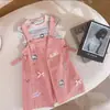 Vestido Lindo para Niñas 2026 Verano Nuevo Estilo Falda de Mezclilla para Niños Ropa para Bebés y Niños Conjunto de Dos Piezas a la Moda