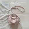 Bolso de Mano de Alta Gama para Mujer, Moda Versátil de Hombro Tendencia 2026, Bolso Cruzado Tipo Cubo para Salidas de Primavera