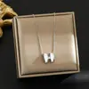 Collar de Acero de Titanio Plateado de Venta Caliente en TikTok Live para Mujer, Cadena para Clavícula Versátil de Nicho de Moda, Celebridad de Internet, Joyería que no se decolora