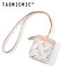 Yue Qian Kai 2026 Cartera Corta Colgante para Cuello de Mujer Gatito Lindo Diseño de Uso Diario Portatarjetas de Identificación Venta al por Mayor