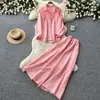Conjunto de Duas Peças Cardigan de Manga Sino Suave Estilo Francês e Saia de Cintura Alta para Mulheres, Outono Emagrecedor e Elegante Conjunto de Trabalho