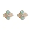 Pendientes de Plata de Ley S925 Moda Cristal Fresco Flor de Cuatro Hojas Pétalo Diseño Simple de Nicho Pendientes Versátiles para Mujer