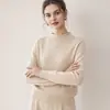 Bainha enrolada, gola semi-alta, sem costura, suéter de tricô de lã de peça única para mulheres, na cor bege claro, caimento solto, mangas compridas, perfeito como camada base ou como suéter
