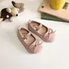 Zapatos de chica estilo coreano, color dulce de caramelo, terciopelo dopamina, piel, colección nueva primavera/otoño 2026, mocasines slip-on de suela blanda