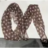 Bufanda Larga de Seda con Estampado de Leopardo de Moda Retro para Mujer en Otoño e Invierno Sexy Moda Versátil Decorativa Bufanda Sexy Cinta Accesorios para el Cuello