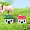 Micropaisaje de musgo, decoración de casas pequeñas rojas y verdes, artesanías de resina, adornos pequeños