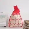 2025 Nova Bolsa de Tricô Espessa Bolsa para Presente de Lua de Mel de Casamento Bolsa Tecida com Listras Verticais Bolsa de Mão Bolsa para Lancheira