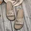 Sandalias de playa de talla grande, con suela gruesa y cadena metálica, nuevo estilo verano 2026, para uso en exteriores, chanclas estampadas transfronterizas, venta al por mayor para mujeres