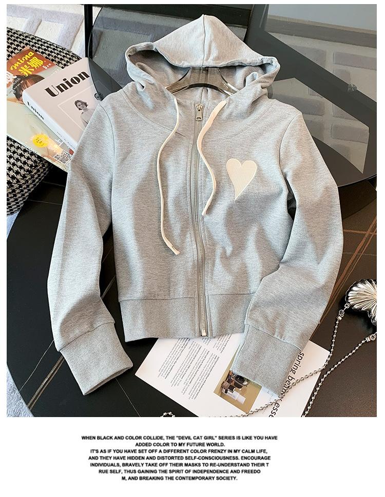 跨境淘货源分销2023秋冬季新款街头潮流减龄小个子爆款欧货网红款运动套装休闲运动气质休闲时尚流行新款秋装秋装女装时尚套装套装女装秋季套装女套装女女士运动服女装两件套套装卫衣套装休闲套装秋季套装女装时尚套装盐系休闲套装女装2023百搭设计感小众洋气欧货阿里国际站跨境采购Cross-border, shopping source, foreign trade, export, distribution 2023 fall, winter, new, street trend, explosive, European goods, network red, sportswear, leisure sports, temperament leisure, fashion popular, new autumn wear, autumn women's wear, fashion suit, women's wear, women's wear, women's wear, women's sportswear, women's two-piece, hoodie suit, casual suit, autumn suit, women's wear, Fashion suit salt department, casual suit women's dress, Ali International Station, cross-border procurement