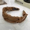 Couro PU de aba larga cor sólida arco de cabelo europeu e americano novo pregueado pressão arco de cabelo high-end popular requintado grampo de cabelo acessórios de cabelo para mulheres