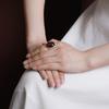 Anillo de plata de ley Yilu S925 con superficie de huevo de ámbar de sangre, simple, elegante, de alto sentido, estilo étnico, accesorios, elegante anillo de plata