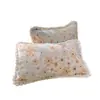 Invierno Pequeña Margarita Borlas Leche Polar Juego de Cuatro Piezas Doble Cara Coral Polar Funda Nórdica Dormitorio Polar Adicional Juego de Cama de Tres Piezas 4
