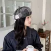 Estilo Nuevo Otoño e Invierno, Sombrero Octogonal Rojo a Cuadros, Estilo Retro Británico, Boina Elegante, Sombrero de Pintor de Moda y Versátil