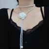 Otoño e Invierno Nuevo Estilo Estilo Fragante Flor Camelia Collar de Perlas Multi-uso Cadena de Lana con Cuentas Lujo Ligero Elegante Cadena para Clavícula