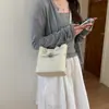 Bolso de cubo nuevo, elegante, de moda vintage, para mujer, para el día a día, de gran capacidad, para llevar al hombro y cruzado, con alto atractivo estético
