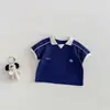Polo de Moda para Bebé 2026 Nuevo Estilo de Verano Camiseta con Bloques de Color y Letras Estilo Coreano para Niños Pantalones Cortos Estampados Modernos