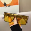 Óculos de Sol Integrados de Alta Qualidade Estilo Retrô Europeu e Americano com Armação Grande para Maçãs do Rosto, Proteção Solar e Bloqueio de Vento, Estilo de Rua Moderno para Homens e Mulheres, Adequado para Dirigir