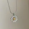 Collar Colgante Flor de Diamante Estilo Coreano Estilo Ins Cadena Versátil para Clavícula Nicho Elegante Joyería de Alta Gama Al por Mayor para Mujeres
