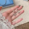 Brincos Fita Estelar de Zircônia Completa Agulha de Prata, Brincos Modernos, Elegantes, Delicados e Doces para Mulheres, Luxo Acessível e Brincos de Alta Qualidade