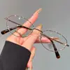 Óculos de leitura simples para mulheres, proteção ocular, anti-luz azul, óculos para presbiopia de alta qualidade para meia-idade e idosos, estilosos, jovens, óculos de leitura ultraleves