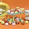 YQT miniatura pastel de hojaldre de cereza pan comida juego resina accesorios casa de muñecas pan juego casa juguete adornos