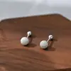 Brincos Simples de Prata Pura S999 para Mulheres, Tarraxas da Moda e Versáteis Que Não Precisam Ser Removidas para Dormir, Adequados para Piercing na Orelha, Modelo Atacado