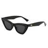 Gafas de sol de gelatina nuevas europeas y americanas de ojo de gato a la moda, gafas de sol oceánicas modernas de color beige para mujer