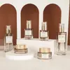 Botella de vidrio ovalada para cosméticos, elegante y práctica para el cuidado de la piel, fabricante de botellas de vidrio para crema y agua.