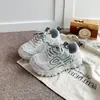Zapatos Deportivos de Exterior para Niños 2026 Otoño Nuevo Estilo Coreano Moda Casual Suela Suave Antideslizantes Versátiles Zapatos Forrest Gump