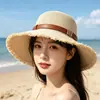 2026 Nueva Moda Color Sólido Decoración de Cinturón Simple Sombrero de Paja Transpirable Vacaciones en la Playa al Aire Libre Sombrero Versátil de Protección Solar