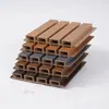 Cerca de treliça de madeira plástica estilo Grande Muralha para exterior, parede perimetral de jardim, pátio, varanda e terraço, divisória de madeira plástica resistente ao vento