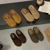 Zapatos Birkenstock de Cuero Mate Pantuflas Cerradas para Mujer Suela Suave Cómoda Slip-on Mocasines Versátiles Zapatos Perezosos Para Exteriores Zapatos de Mujer