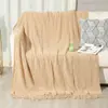 Manta tejida para sofá con borlas, funda de manta para sofá estilo europeo, manta para hotel y casa de huéspedes, manta para siesta en la oficina y aire acondicionado, manta para el pie de la cama