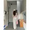 Pantalones de Pescado Fragante de Abuela para Mujer Blancos con Estampado de Dibujos Animados Pierna Recta Pierna Ancha Pantalones de Mujer 2025 Chica Caliente Sueltos Casuales