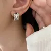 Aretes Nube con Corte Circular Geométrico para Mujer, Moda Retro, Aretes con Patrón Antiguo, Tendencia Nacional, Estilo Dulce y Fresco, Aretes Diarios