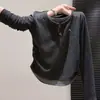 Camiseta Falsa de Dos Piezas de Manga Larga para Mujer con Sentido del Diseño para Primavera y Otoño Nuevo Estilo Color de Contraste Cuello en V Aspecto Adelgazante Top para Capas Internas