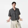 Camisa de manga corta con cuello de cordón a cuadros estilo americano para hombre, marca de moda, corte holgado, casual, versátil, secado rápido, chaqueta camisa con protección solar