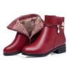 Zapatos acolchados de algodón para madres primerizas de otoño e invierno, botas cortas antideslizantes de tacón grueso con forro polar, botas cálidas para mujeres de mediana edad y mayores, botas de una sola capa de tacón medio para mujer
