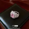 Anillo Abierto Redondo de Circonio Crimson Feast Diseño de Temperamento Nicho Índice Anillo de Mano Versátil de Lujo Ligero Joyería para la Mano