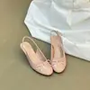 Vestido Estilo Fada Primeiro Encontro com Saia, Sandálias de Salto Fino Bico Fechado para Mulheres, Novo Estilo Primavera/Verão, Laço Discreto, Design Suave Sem Costas para a Noite