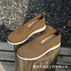 Zapatos casuales de talla grande para mujer para primavera y otoño, zapatos tradicionales de tela de Pekín, disponibles para comercio electrónico transfronterizo en TEMU