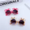 Gafas de sol coloridas para niños gafas de sol para bebé con estrellas punto de estrella gafas anti-ultravioleta forma de lazo linda niñas