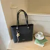 Bolsa Tote Grande de Verão Transfronteiriça Nova 2026 Feminina para o Trabalho com Ombro Único Elegante Versátil de Mão Grande