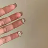Pendientes pequeños de cuentas de oro ultra brillantes con circonita, simples y versátiles para mujer, de lujo ligero con un toque de moda de alta gama, pendientes de diamante marquesa de moda